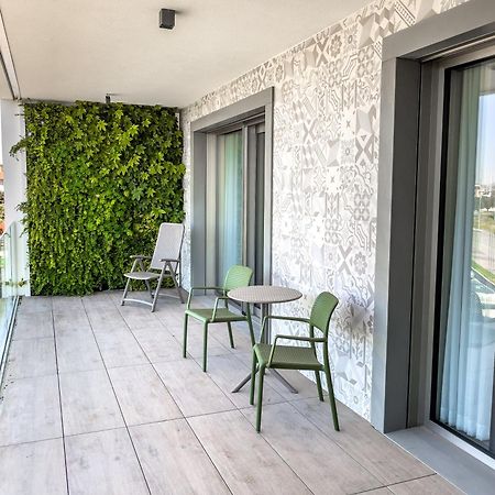 Sea Breeze Aparthotel Caorle Buitenkant foto