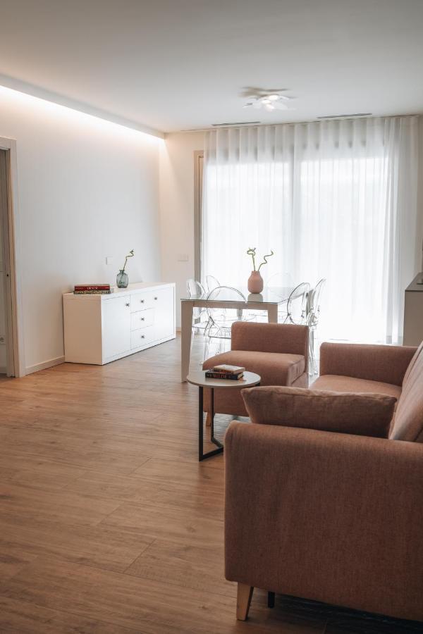 Sea Breeze Aparthotel Caorle Buitenkant foto
