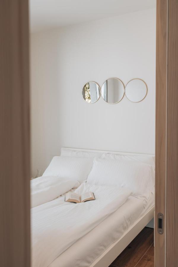 Sea Breeze Aparthotel Caorle Buitenkant foto