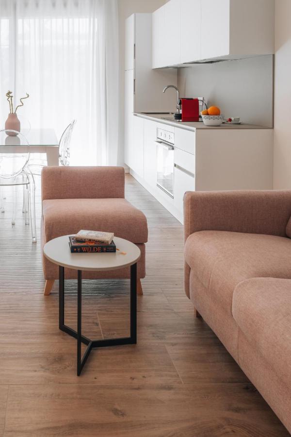 Sea Breeze Aparthotel Caorle Buitenkant foto