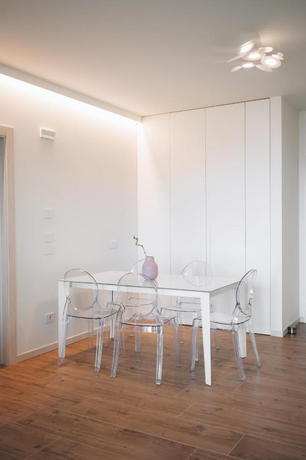 Sea Breeze Aparthotel Caorle Buitenkant foto