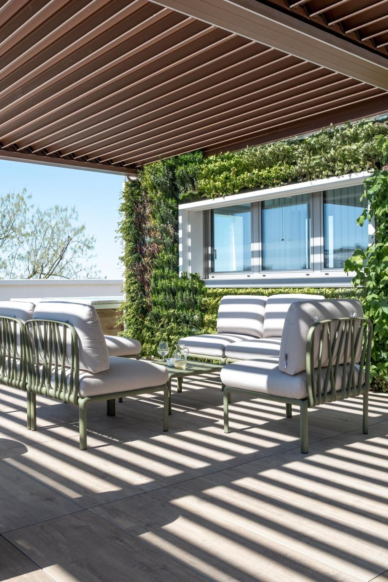 Sea Breeze Aparthotel Caorle Buitenkant foto